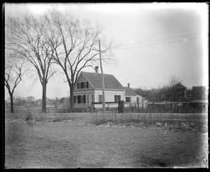 House Brackett Street near Sea Street