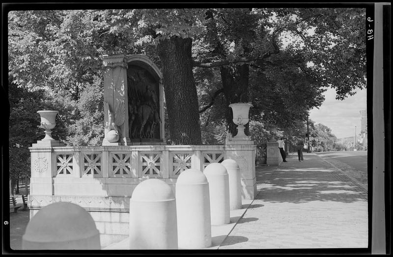 Shaw Memorial, Boston Digital Commonwealth