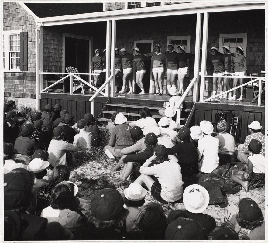 Students: orientation, clambake, 1953