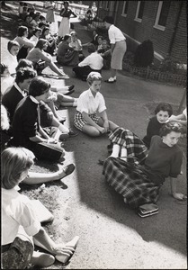 Students in front of library fall 1959