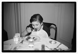 Ruth Slenczynska 10 years old piano prodigy