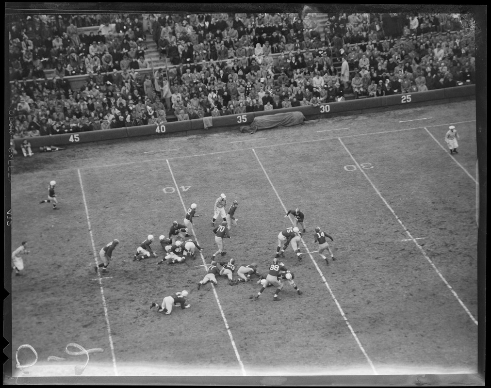 Football Harvard Yale