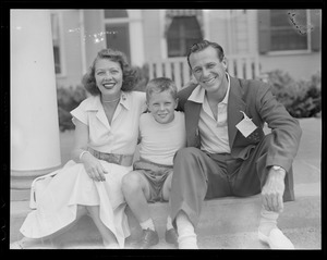 Golfer and family at New England Amateur Golf Championship at the country club, Brookline