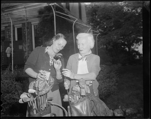 Misc. Boston (two women with golf clubs)