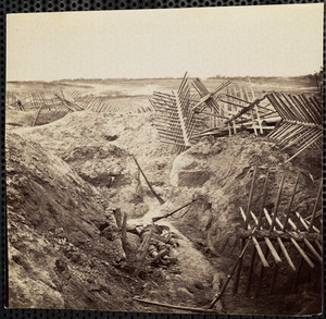 Trenches of Fort Mahone Dead Confederate soldier