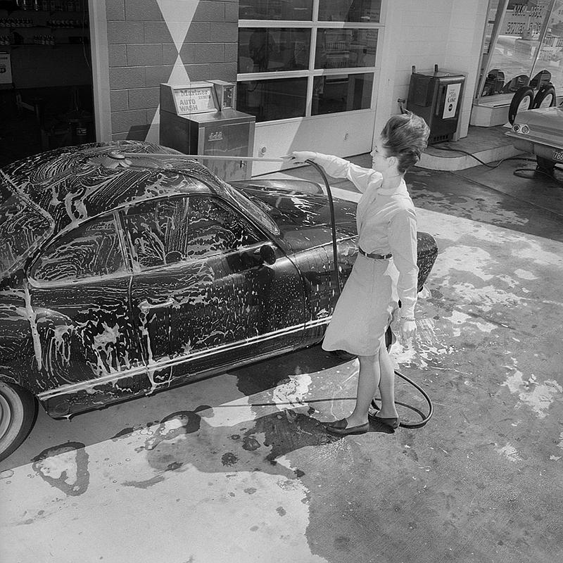 New Mariner car washer, Dartmouth Street, Bliss Corner, South Dartmouth