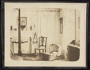 Interior room with antiques