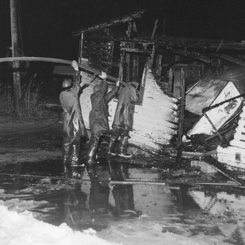 Clambake pavilion fire, Sconticut Neck, Fairhaven