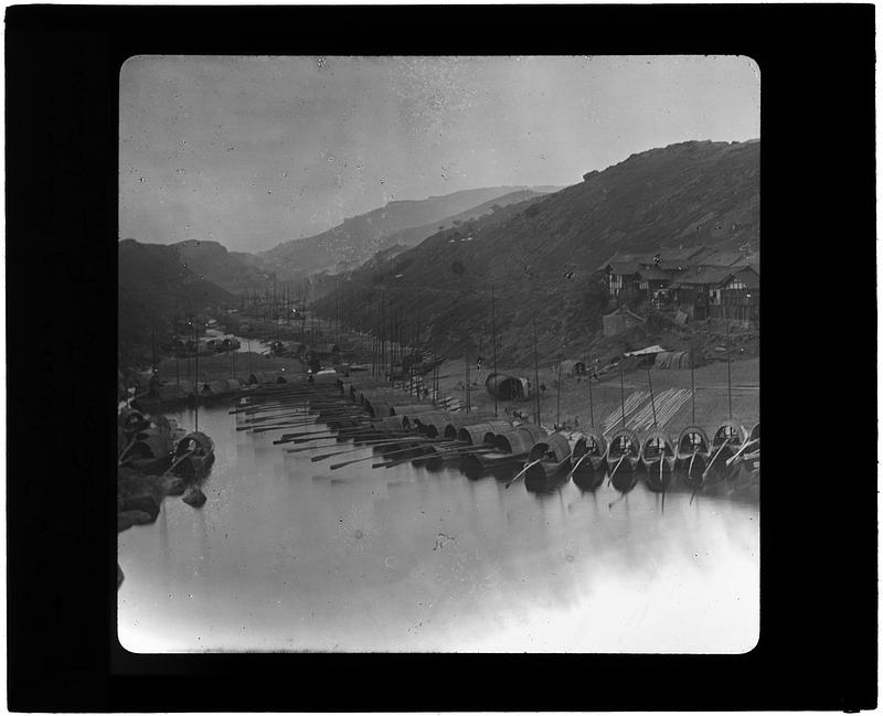 China by [Sichuan] Province [?] boats at the saltwells