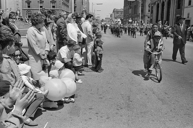 Memorial Day parade, Pleasant Street, New Bedford Digital Commonwealth