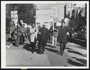 Counter-Pickets on Common – Members of a pro-Kennedy group counter-picketed a demonstration by some 200 students on Boston Common yesterday, protesting government policies in Cuba.