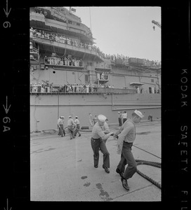 Sailors mooring USS Wasp