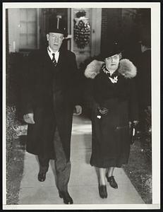 Fred. Mansfield & Wife