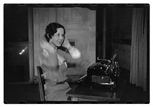 Miss Mabel Goguem typewriter demonstration