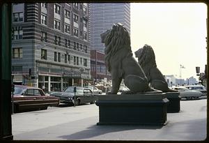 Lion sculpture, Boylston Street