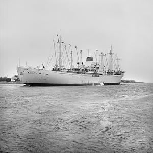 Ship Cap Verde of Hamburg, Cape Cod Canal