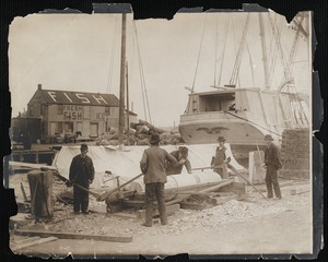 Ship carpenters