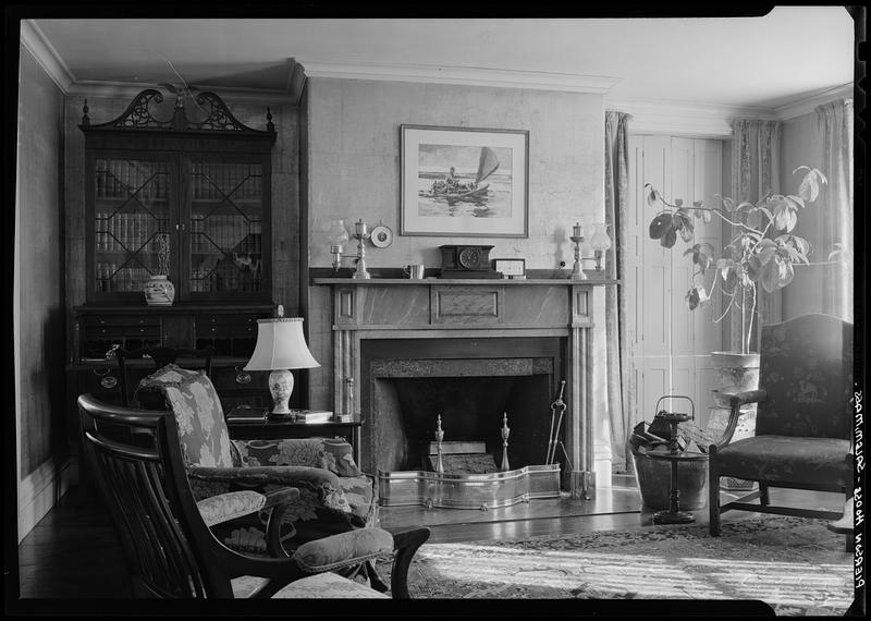 Pierson House, Salem, interior