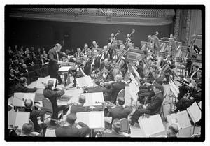 Harvard & Radcliffe Glee Clubs symphony Woodworth conducting, Symphony Hall