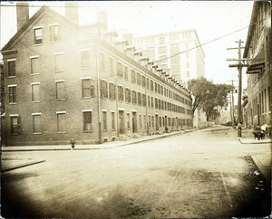 Methuen St. looking west from Mill St., Boarding houses, Washington Mill in background