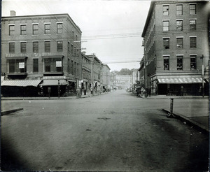 Amesbury St. looking north from Common St. (2 copies); Light's wonder clothes; Liggett's Drugs