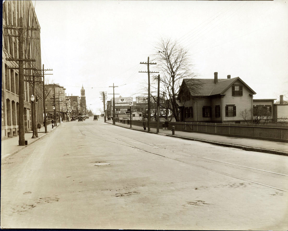 So. Broadway; Falls Bridge; USWOCO Mill; Lamplighter Nursing home, looking south