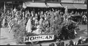 Mohican Market float