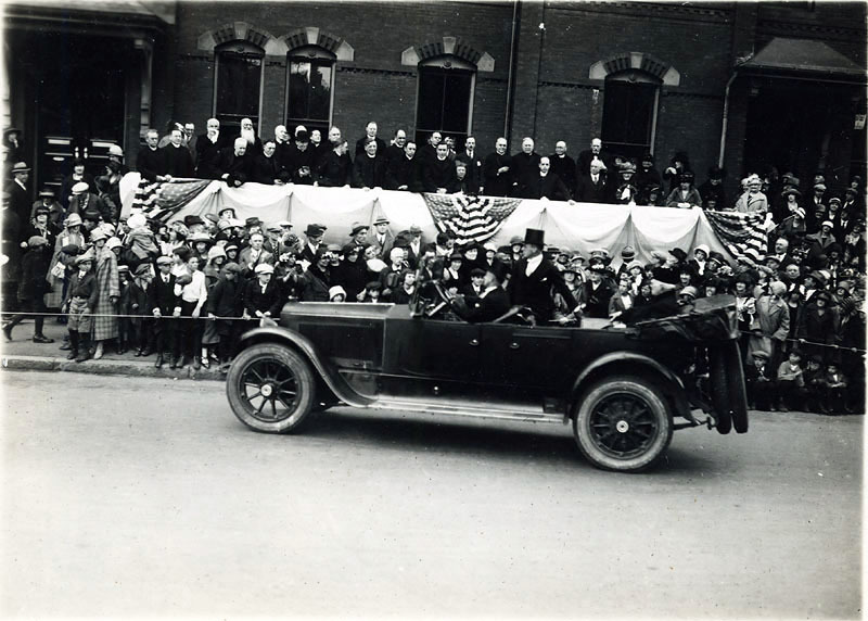 Joseph A. Mahoney, Fr. O'Reilly, J. William Mahoney