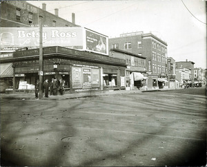 Common St. north side looking east at Broadway (2 copies); So. Lawrence Wall paper; People's lunch, Commonwealth Hotel