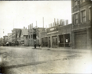 Common St. north side looking west from Hampshire St. (2 copies); J.W. Robinson Co.