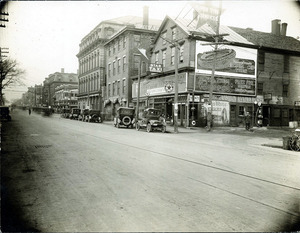 Broadway east side looking north from Methuen St. (4 copies); Star Taxi; Star Service Station