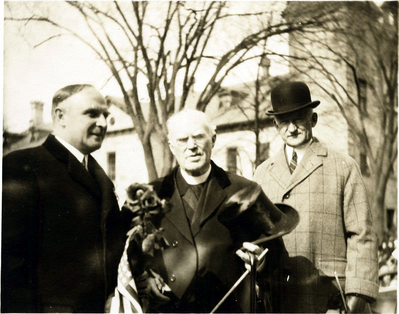 Lt. Gov. Fuller, Fr. O'Reilly, Maj. Gen. Clarence R. Edwards