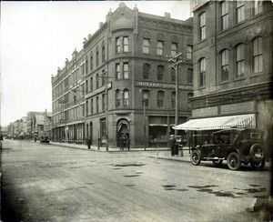 Common St. north side from Hampshire St. looking west (2 copies); Holihan Brewers