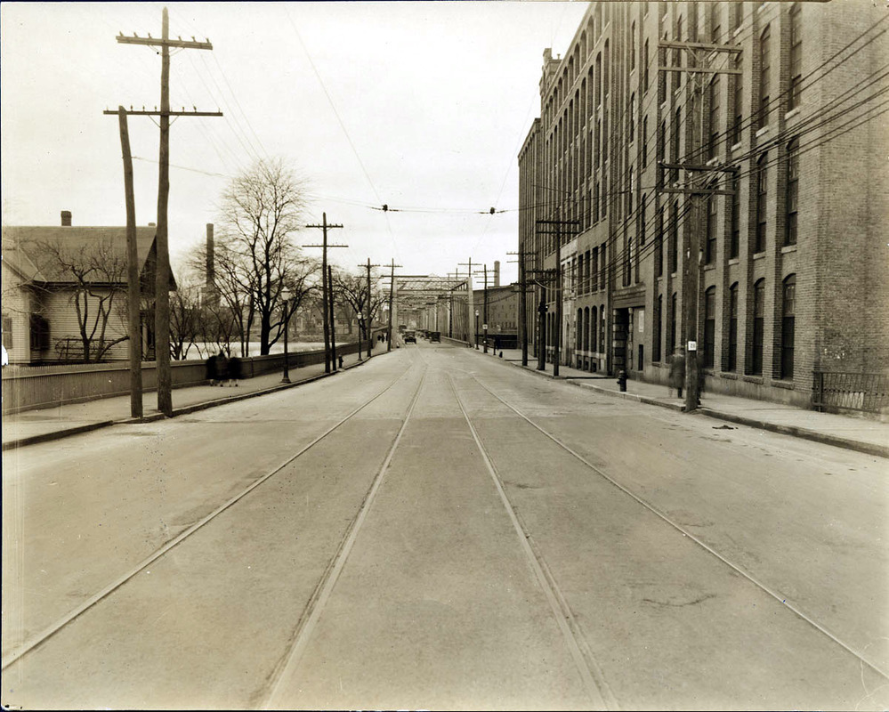 So. Broadway; USWOCO Mill, looking north