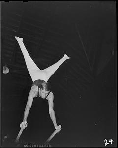 SC gymnast on the parallel bars