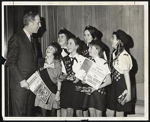 At City Hall, Boston Girl Scouts treat Mayor Kevin White to a taste preview of Girl Scout Cookies before the Cookie sale in February. Left to Right: Nancy Barcelou, Hyde Park; Karen Latimer, Dorchester; Eileen Bowes and Mattapan; Kristine Fitch, Hyde Park