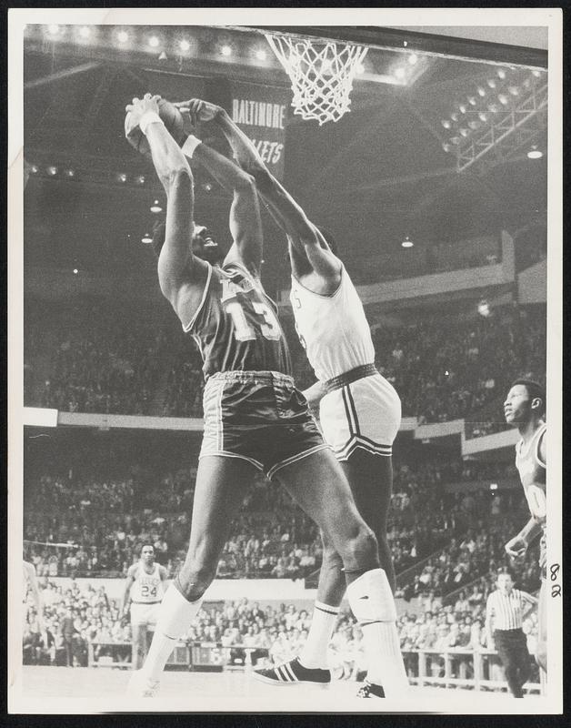 Old Foes in familiar action at Garden in last night’s NBA playoff were Bill Russell of the Celts, left, and Wilt Chamberlain.