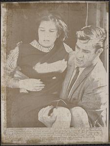 Girl captive carried from apartment