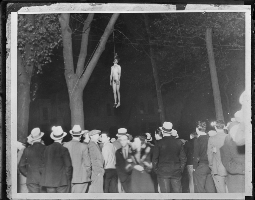 Two lynched by angry California mob