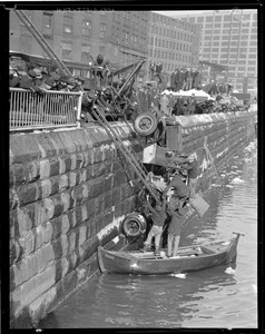 Vincenzo Del Signore drowns when truck plunges into Fort Point Channel