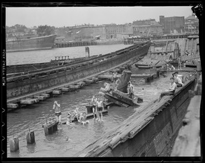 Kids swimming in Old Hulk near Chelsea Creek
