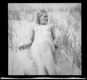 Nude on the dunes