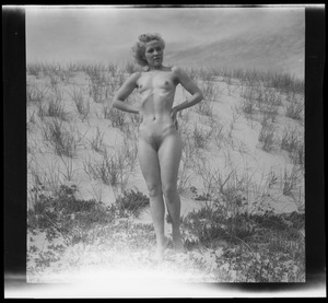 Nude on the dunes