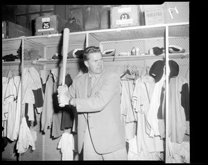 Del Crandall in Braves clubhouse