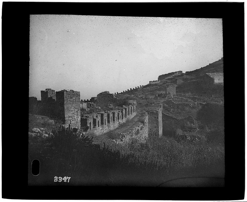 Walls on Akrocorinth