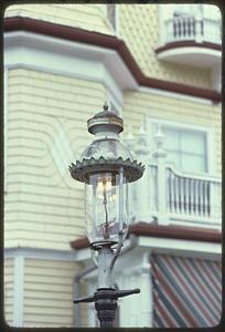 Gas lamp in Wellesley Park, Dorchester