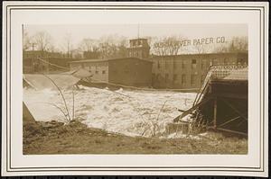 Main Street bridge being destroyed by flood waters