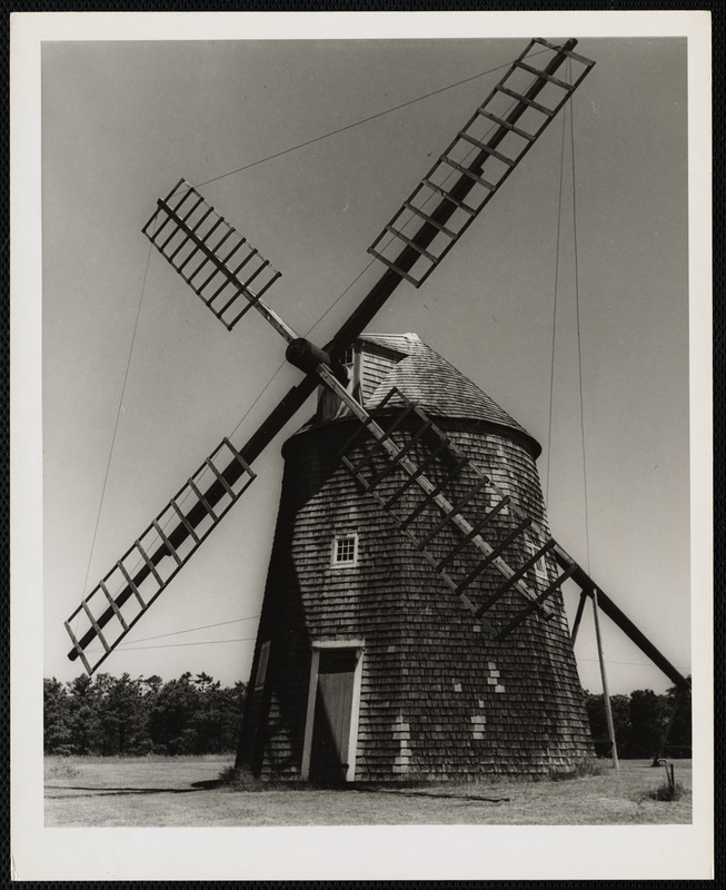 Old wind mill Hyannis - Cape Cod