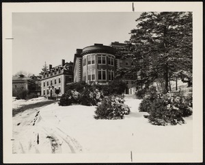 Faulkner Hospital in winter