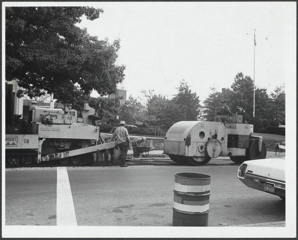 Washington Street in front of Town Hall 1975